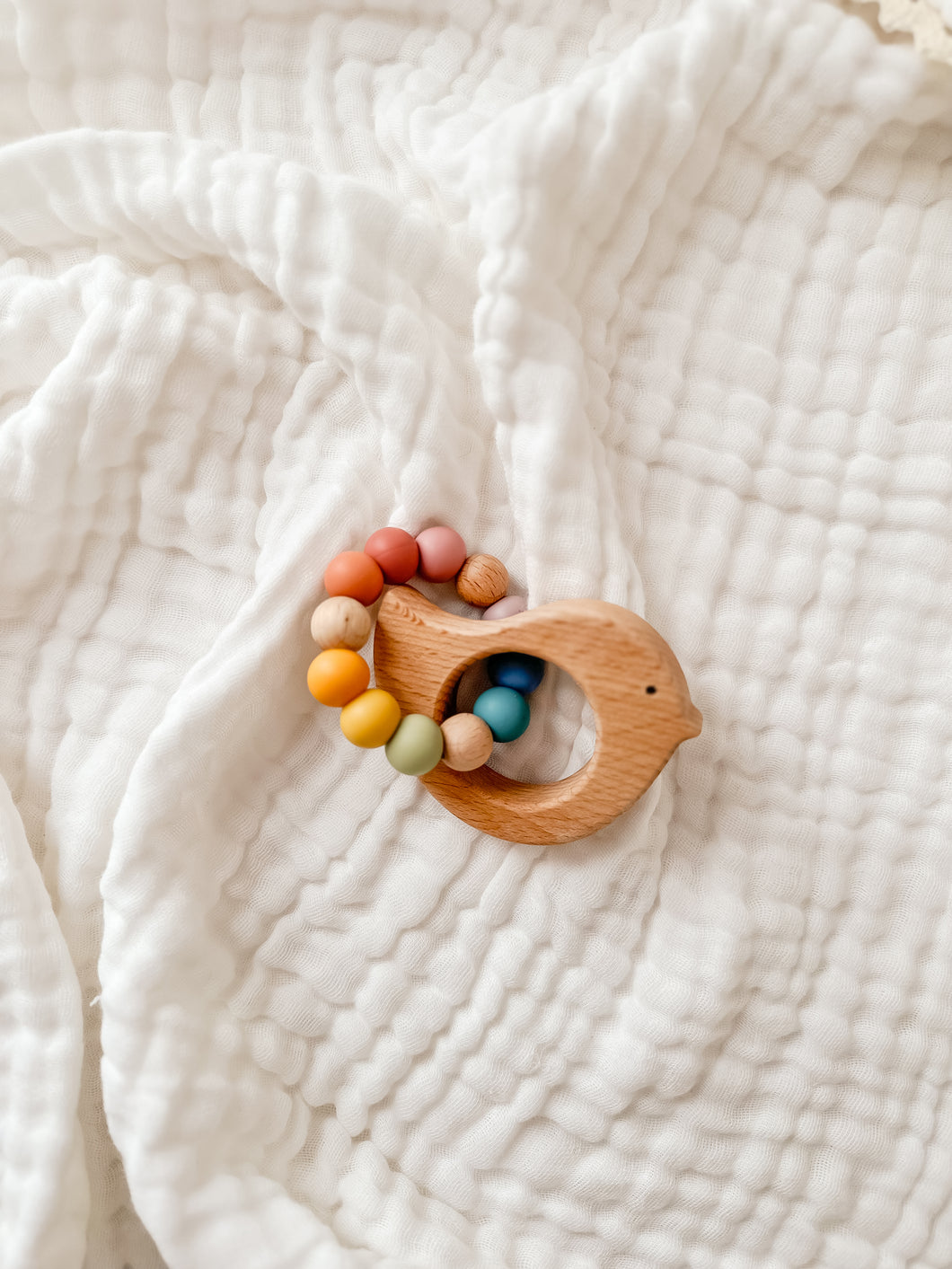 Vintage rainbow | Birdie teether