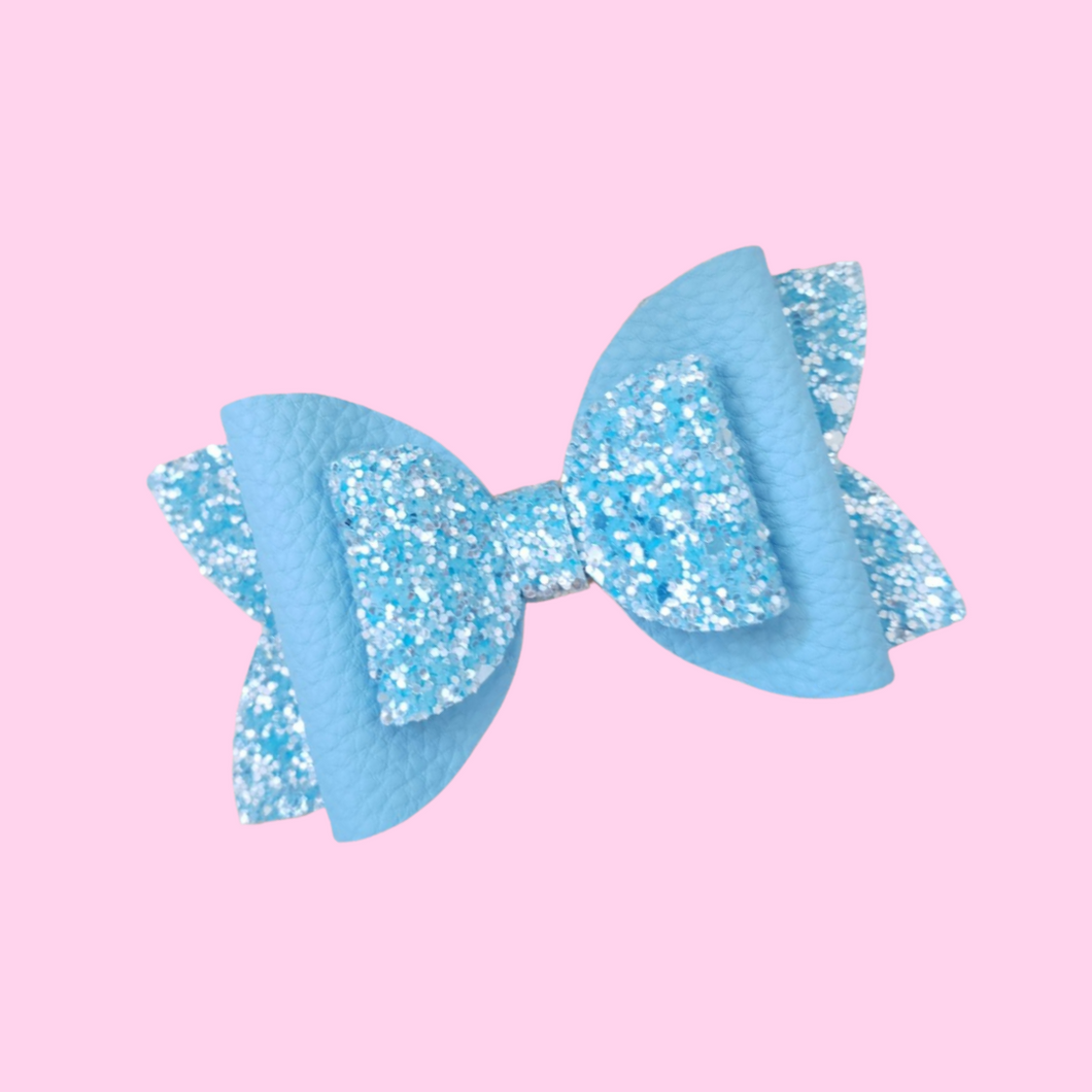 Cloudy day bow.