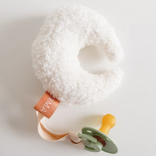 FLUFFY MOON DUMMY SAVER | SMALL