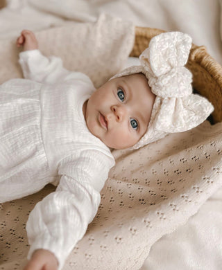 Little & Fern daisy lace topknot